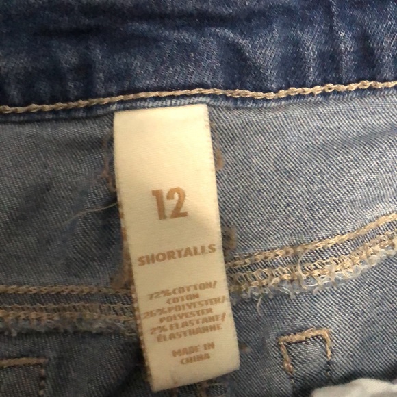 Denim Girl's distressed Shortalls - Picture 6 of 6